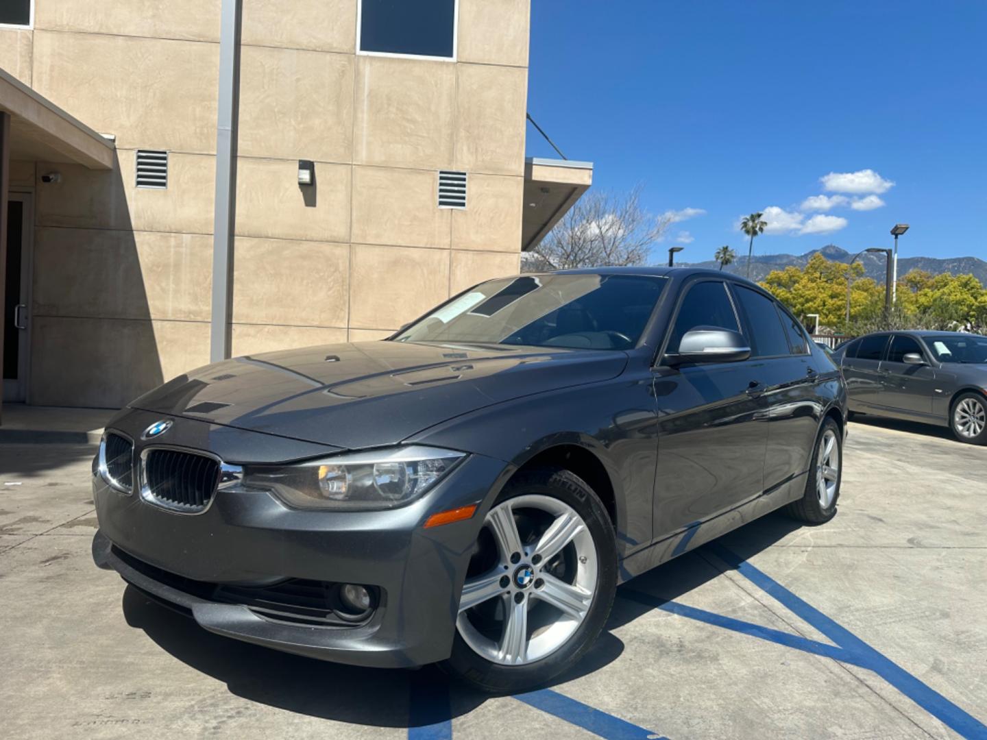 2014 Gray /Black BMW 3-Series leather (WBA3B1C52EK) with an 4 Cylinder engine, Automatic transmission, located at 30 S. Berkeley Avenue, Pasadena, CA, 91107, (626) 248-7567, 34.145447, -118.109398 - Moon-roof! Premium package! this 2014 BMW 3-Series 320i Sedan looks and drives well. Looking for a reliable and stylish vehicle in Pasadena, CA? Look no further! We have this sleek 2014 BMW 3-Series 320i Sedan available at our dealership. Whether you have perfect credit or are concerned about your c - Photo#1